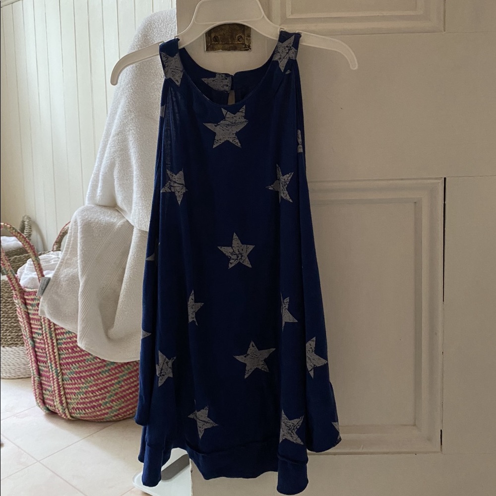 Cute flowy tank top